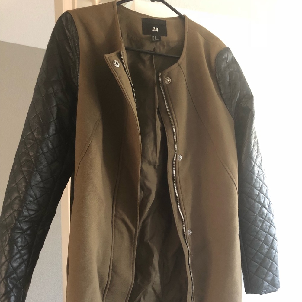 H&M olive green jacket w/ faux leather sleeves